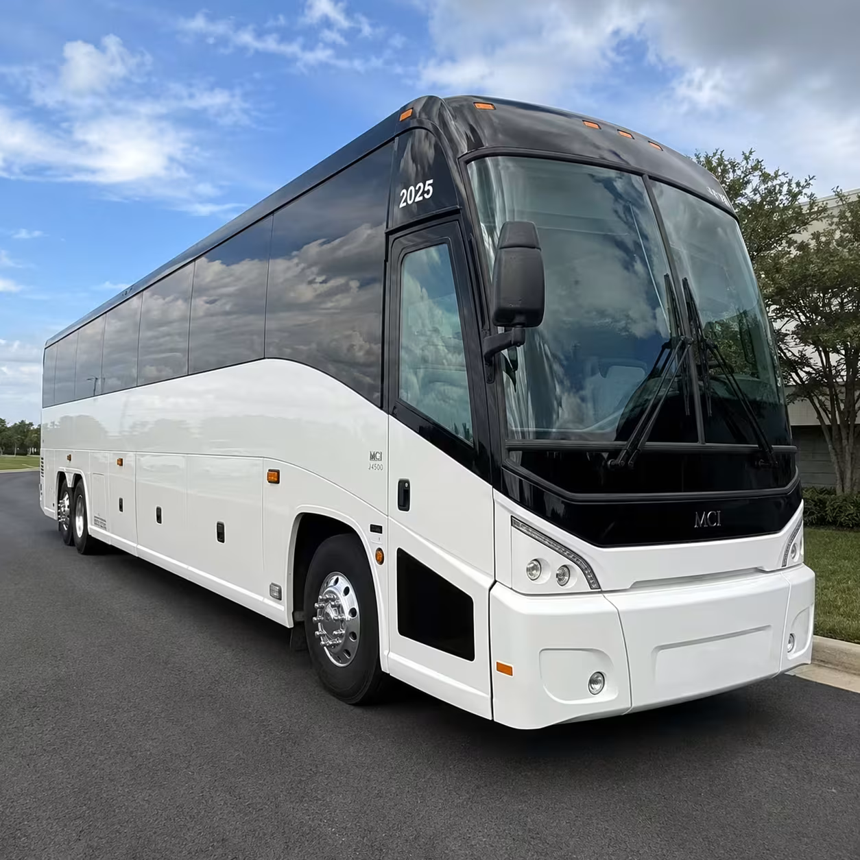 day of the week changes what a charter bus costs in lake charles louisiana