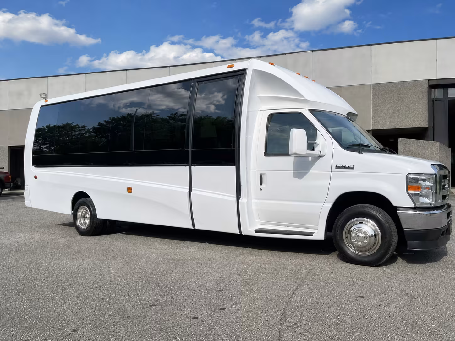 rehearsal dinner minibus rentals in lake charles